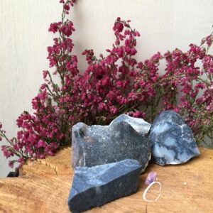 Blue Quartz – Raw